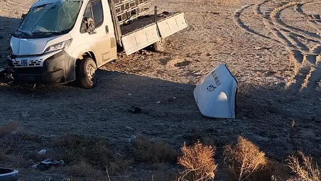 Konya'da kamyonet şarampole devrildi: 1 yaralı