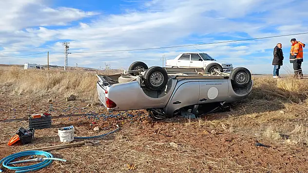 Konya'da kamyonet şarampole devrildi: 3 yaralı