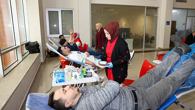 Konya'da kan bağışına güçlü destek