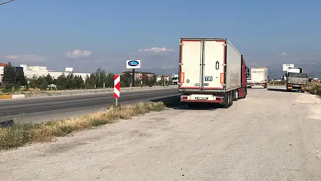 Konya'da kan donduran olay: Vurup araçtan mı attılar?