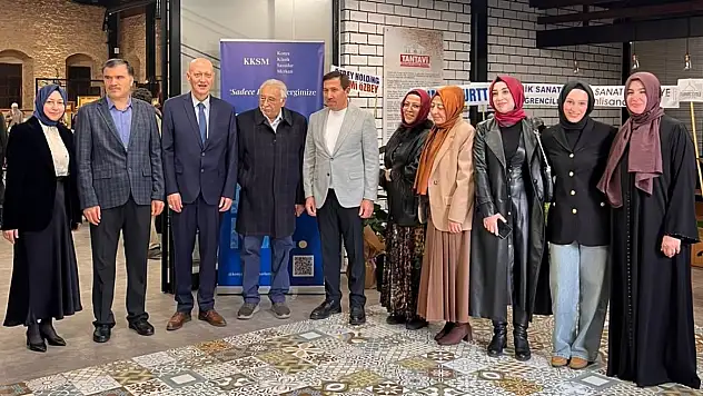 Konya'da klasik usul ve asırlık estetik bu sergide buluştu. 'Sadece Klasik' sanat sergisi açıldı.