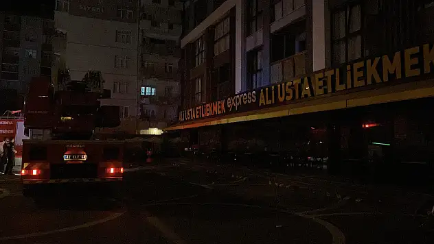 Konya'da klima motoru patladı: Her yeri alevler sardı!