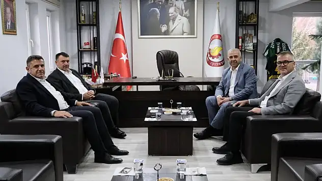 Konya'da komşu ilçelerden güç birliği: İlçe başkanları Seydişehir'de bir araya geldi