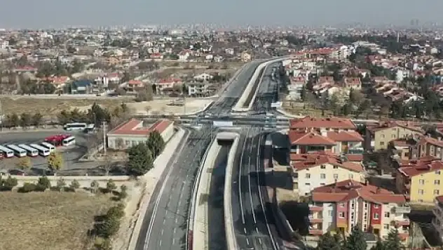 Konya'da kritik kavşakta gün boyu çalışma: trafik akışı değişiyor!