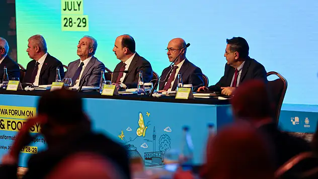 Konya'da küresel zirve başladı! Yerel yönetimler yenilikçi çözümler için buluştu
