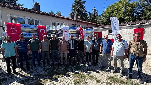 Konya'da mahallelere sıvat desteği yapıldı