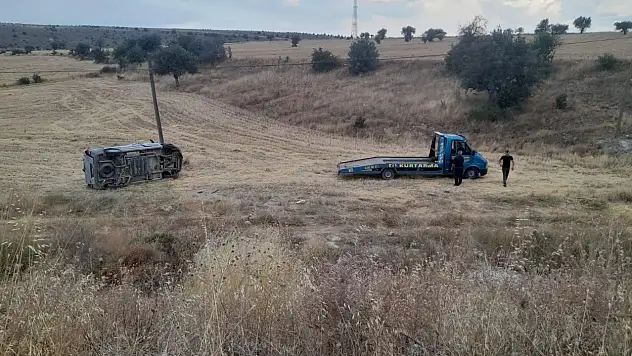 Konya'da minibüs devrildi! 1 ölü 3 yaralı