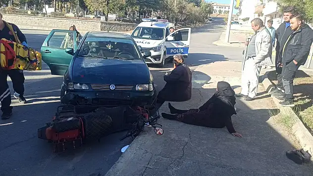 Konya'da motosiklet kazası! Evli çift hastaneye kaldırıldı