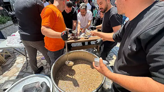 Konya'da Muharrem Ayı: Nüve-Kemerli-Demirci İş Merkezleri Aşure Festivali başladı