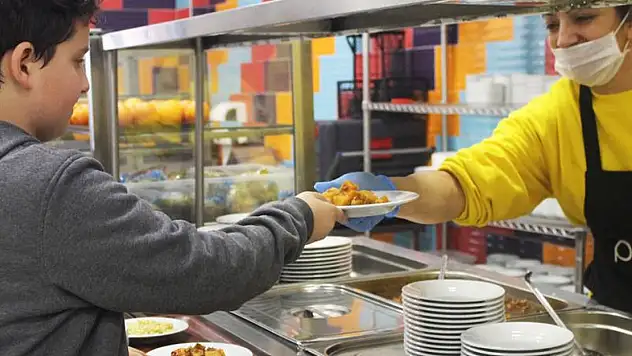 Konya'da öğrencilere ücretsiz yemek hizmeti verilecek!