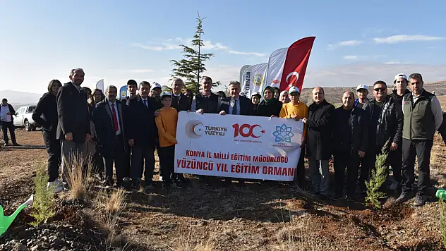 Konya'da öğretmenlerden 'Yeşil Vatan'a nefes