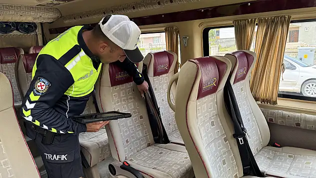 Konya'da okul çevreleri ve servis araçlarına sıkı denetim