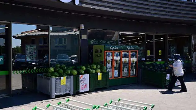 Konya'da onlarca şubesi bulunan market adını değiştirdi!