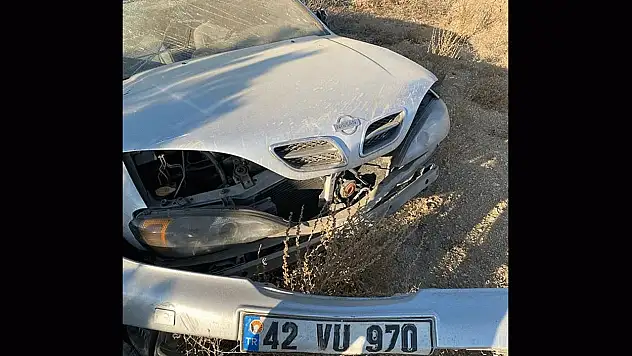 Konya'da otomobil şarampole devrildi! 4 yaralı