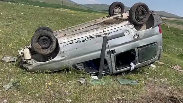 Konya'da otomobil takla attı: 2 yaralı