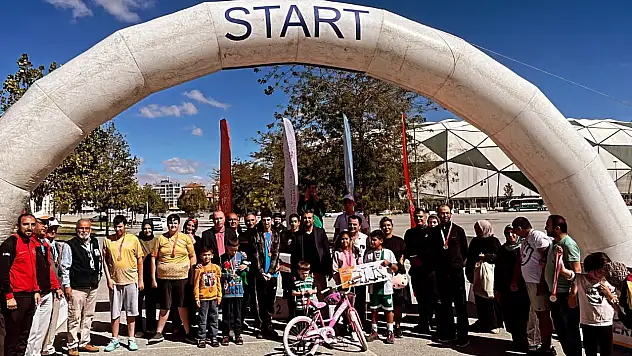 Konya'da özel çocuklar tarihte bir ilk yaşadı! Bakın ne yaptılar...
