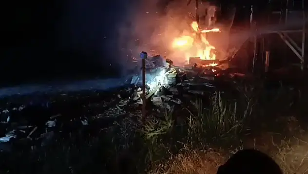 Konya'da peş peşe yangın dehşeti! Faciayı komşular önledi