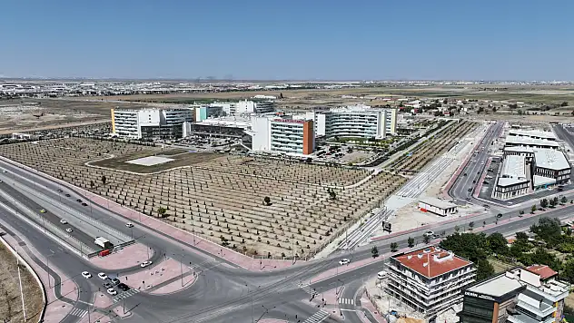 Konya'da raylı sistem yatırımları hız kesmiyor