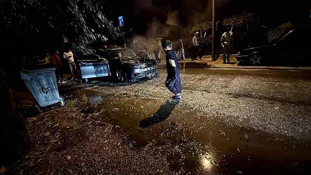 Konya'da seyir halindeki araç alev topuna döndü!