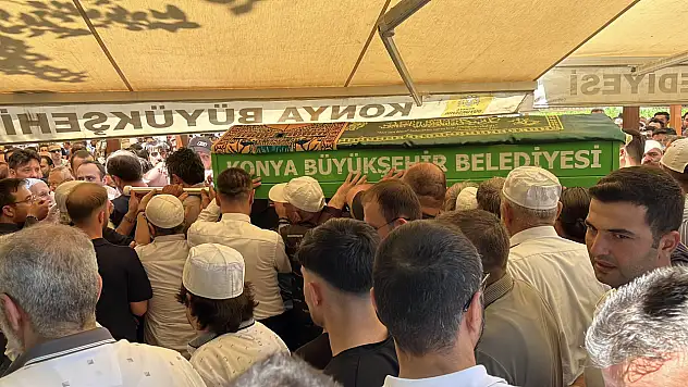 Konya'da silahlı saldırıya uğrayan kuyumcu toprağa verildi