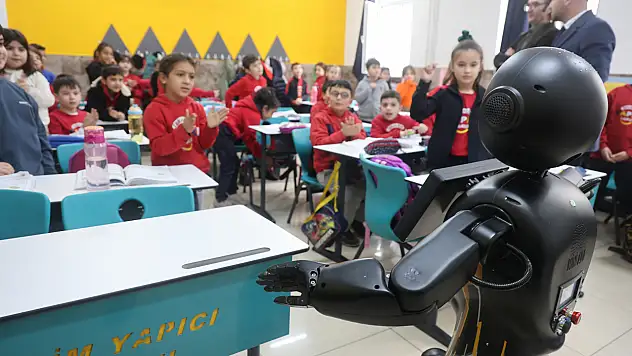 Konya'da şivlilik coşkusuna robot da katıldı