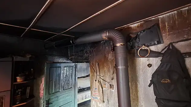 Konya'da soba faciası: Ahşap ev küle döndü