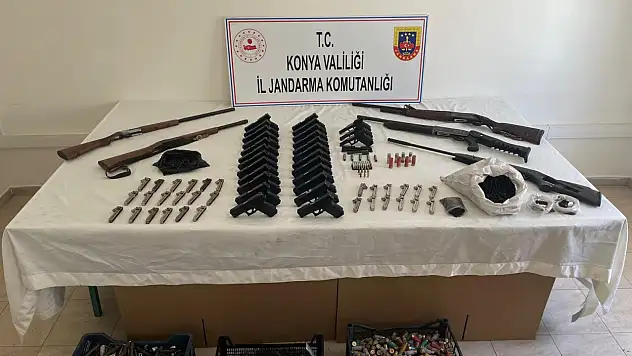 Konya'da şok baskın! Evlerden cephanelik çıktı: 5 tutuklama