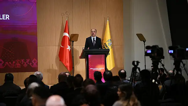 Konya'da sosyal destek atağı: Gençlere, ailelere ve öğrencilere milyarlık destek