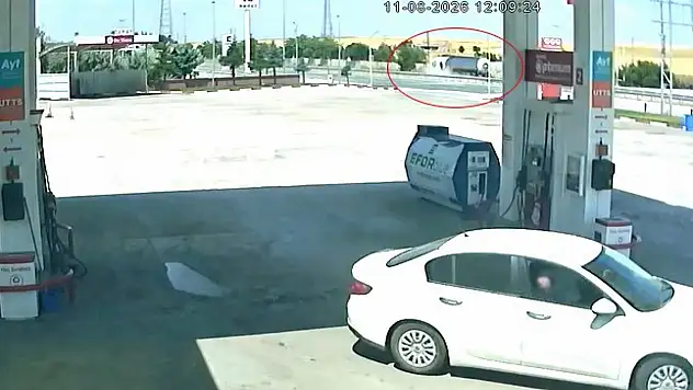 Konya'da TIR kazası! Sürücü direksiyon başında kalp krizi geçirdi