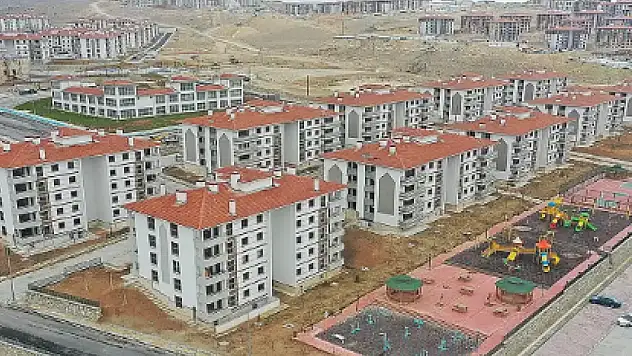 Konya'da TOKİ açık artırmasında Meram, Selçuklu ve Yunak'taki 36 iş yeri satışa çıkıyor