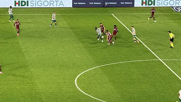 Konya'da Toth perdeyi açtı, Konyaspor Trabzonspor'u devirdi!