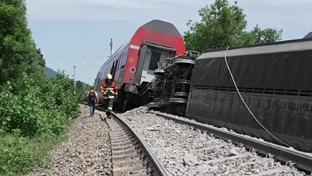 Konya'da tren faciası: Sürücü hayatını kaybetti!