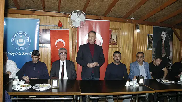 Konya'da Türk Eğitim-Sen'den seçim hazırlığı: Delegeler istişarede toplantısında buluştu