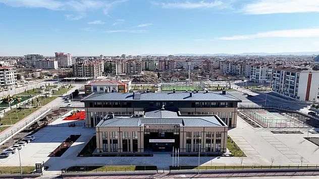 Konya'da Türkiye'nin en büyük engelsiz yaşam merkezi hizmete başladı