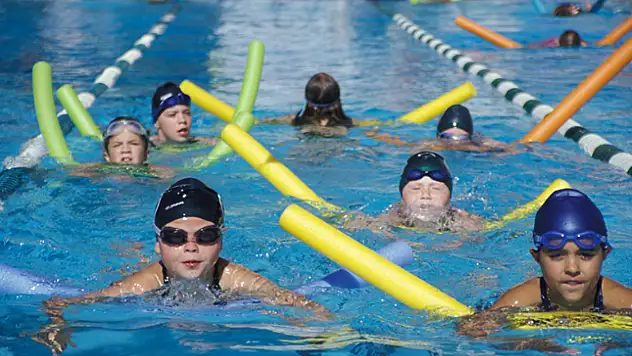 Konya'da ücretsiz yüzme kursu başlıyor!