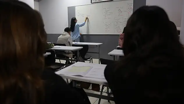 Konya'da uzmanlardan ara tatil tavsiyesi: 'Ekran değil akran'