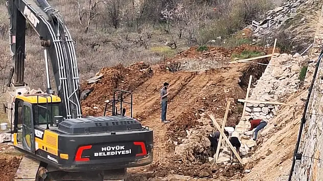 Konya'da yağışların ardında çöken istinat duvarı yeniden yükselecek