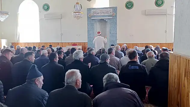 Konya'da yağmur duası yapıldı