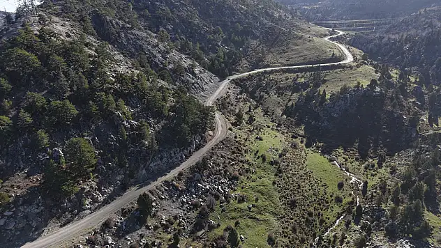 Konya'da yıllardır yapılması beklenen yol için tarih verildi!