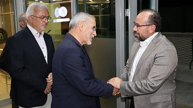 Konya'da yıllarını din hizmetine adayan isimler bir araya geldi