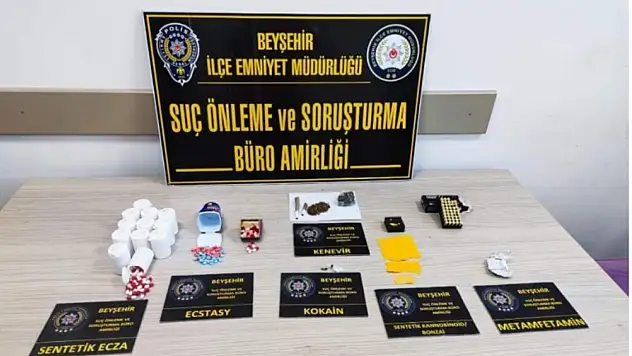 Konya'da zehir tacirlerine darbe: Evde çıkanlar şaşkına çevirdi!