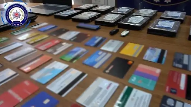 Konya dahil 8 ilde Bungalov operasyonu 12 tutuklama