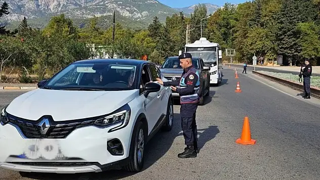 Konya dahil 81 ilde düğmeye basıldı! Aranan 912 kişi yakalandı