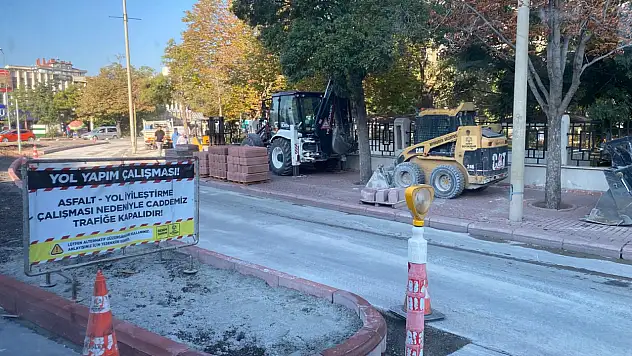 Konya'daki Bu Caddeden Geçerken Dikkat! Araç Trafiğine Kapatıldı