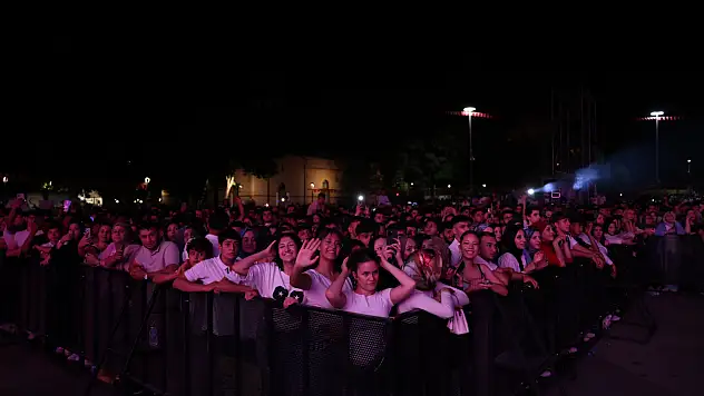 Konya'daki festivale ünlü yağmuru: Sefo sahne alacak!
