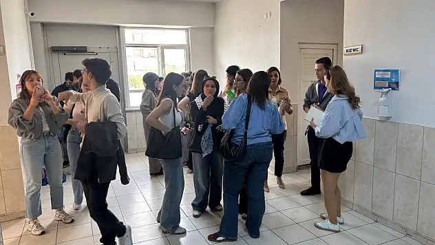 Konya'daki öğrencilerden ilham veren proje: Koridorlar sanatla buluştu