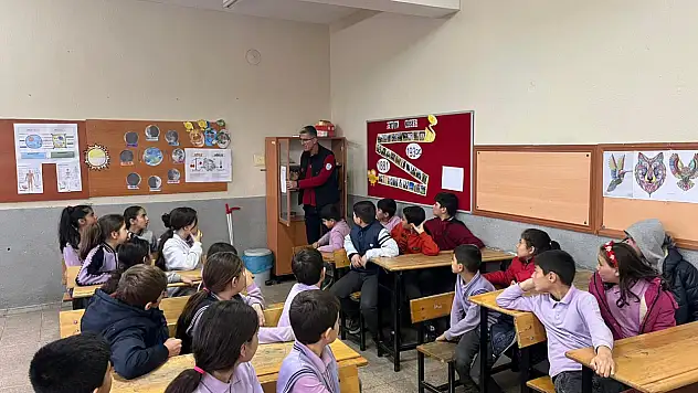 Konya'daki okullarda deprem tatbikatı: Gerçeğini aratmadı