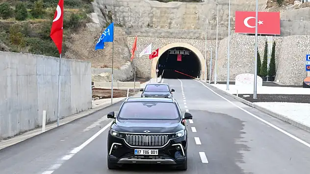 Konya'dan Akdeniz'e konforlu ulaşım: Toroslar tünellerle aşıldı