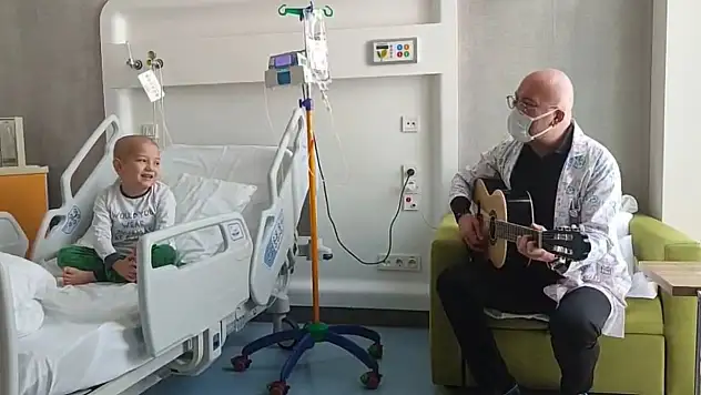 Konya'dan Ankara'ya uzanan umut yolculuğu: Minik Utku donör bekliyor