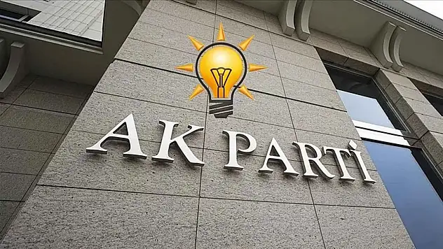 Konya'dan bir belediye başkanı daha AK Parti saflarında